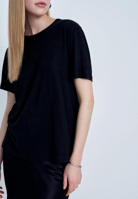 Футболка Finn Flare