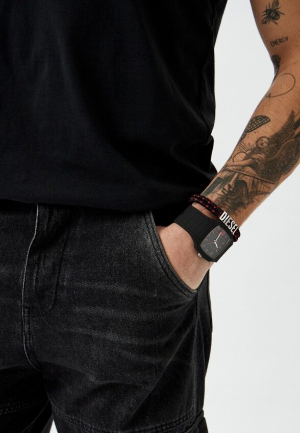 Часы и браслет Diesel