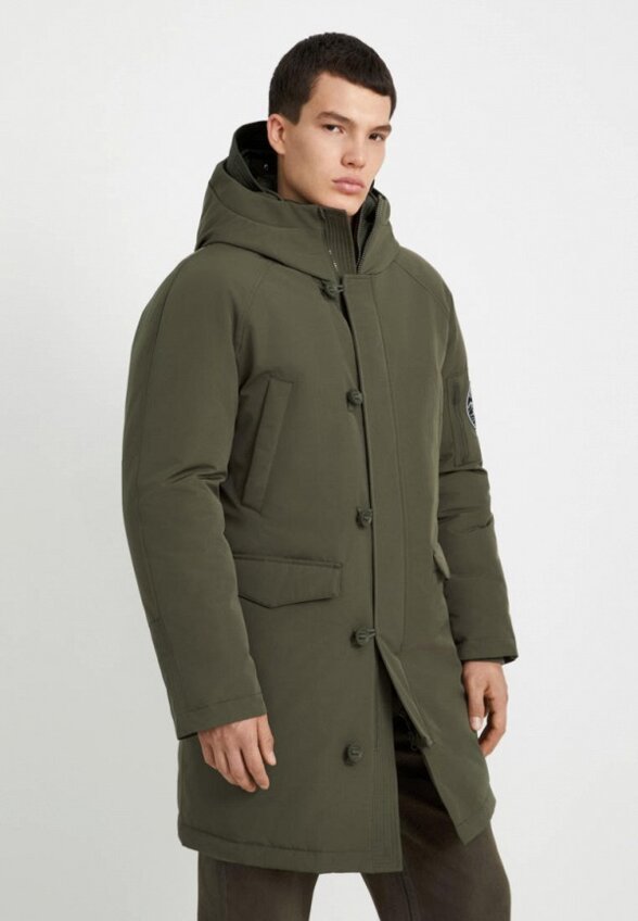 Пуховик Finn Flare