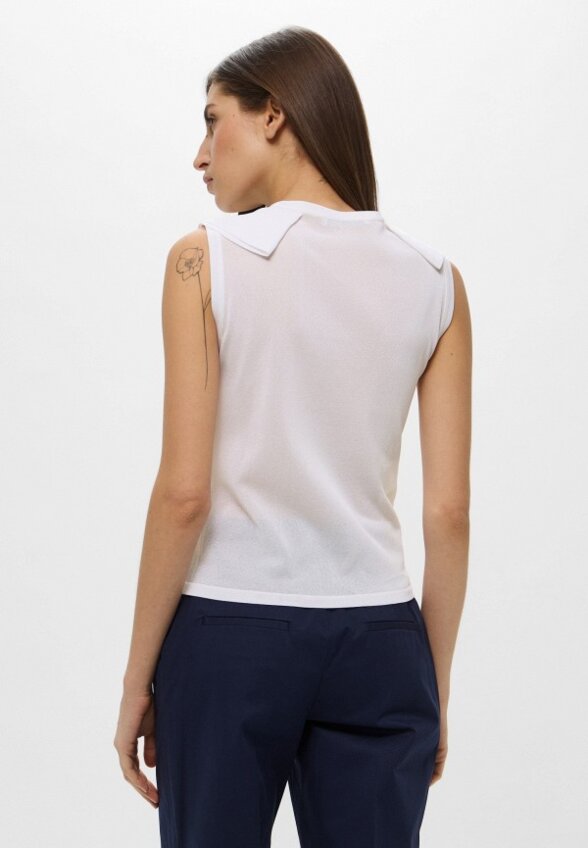 Топ Alberta Ferretti