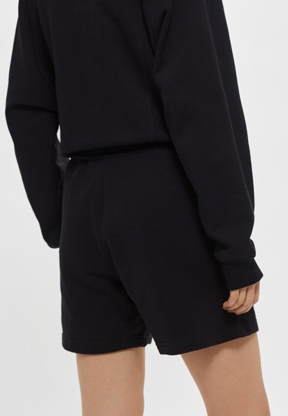 Шорты спортивные Reebok