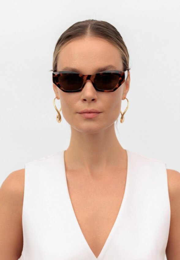 Очки солнцезащитные Amov