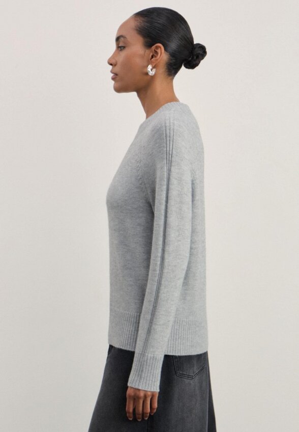 Джемпер Zarina