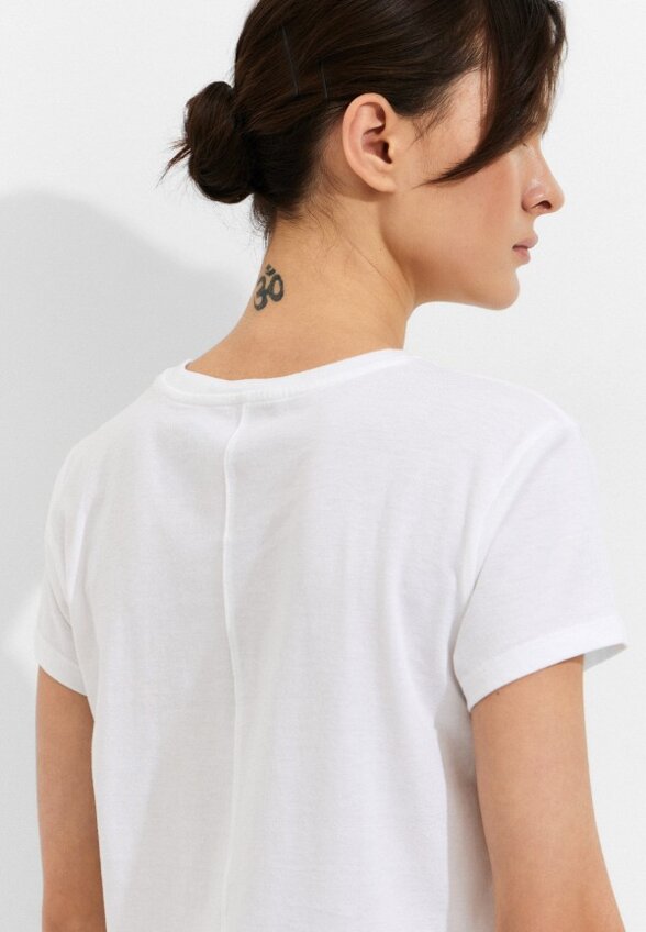 Футболка ASICS