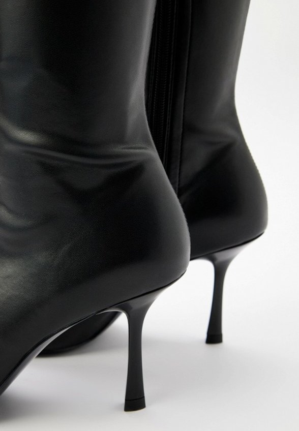 Ботфорты Ekonika