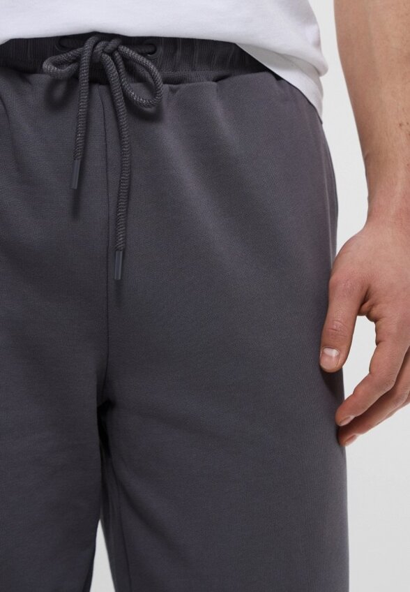 Толстовка Zrn Man