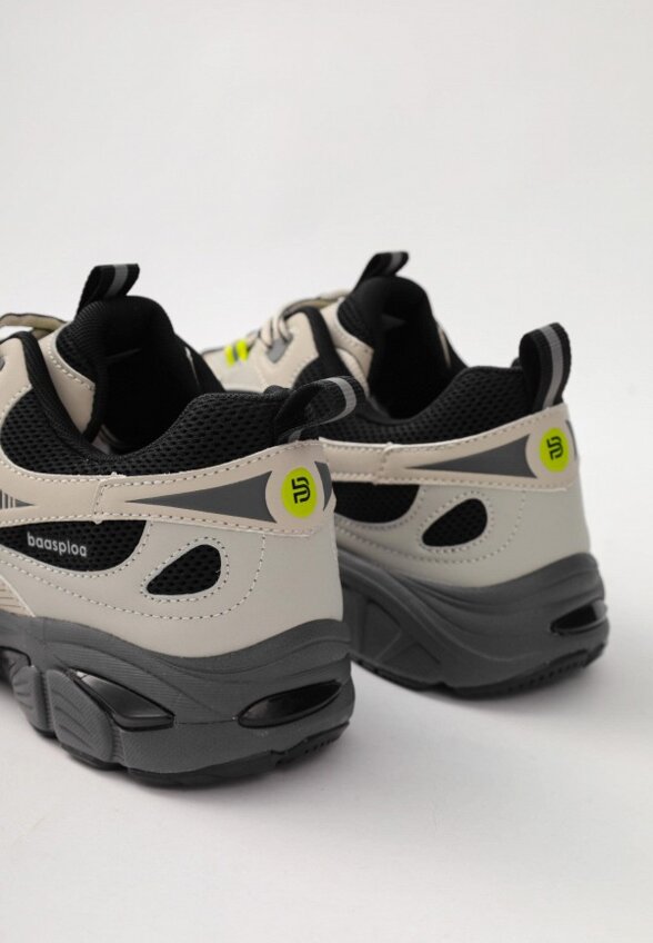 Кроссовки Baasploa