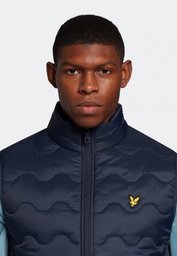 Жилет стеганый Lyle & Scott