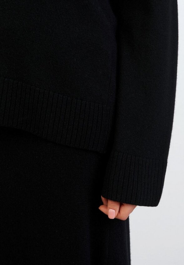 Пуловер Elisa.and.me