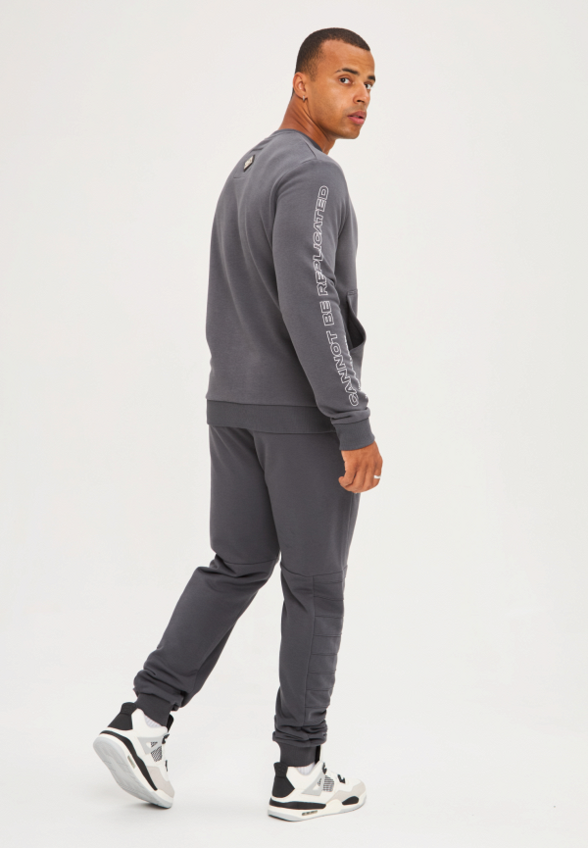 Брюки спортивные Millennials