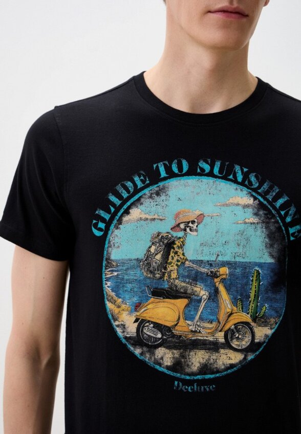 Футболка Deeluxe