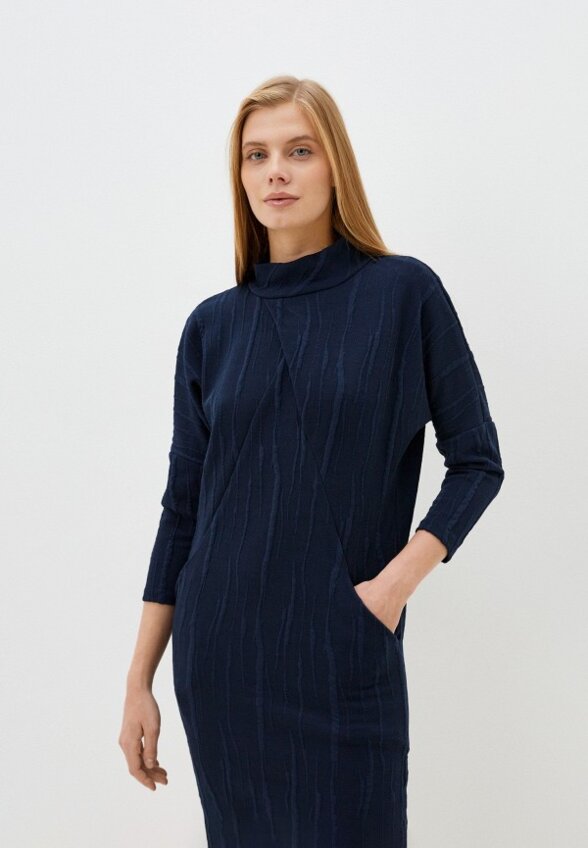 Платье MadaM T