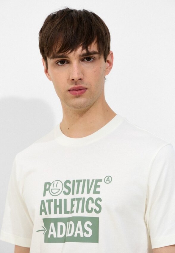 Футболка adidas