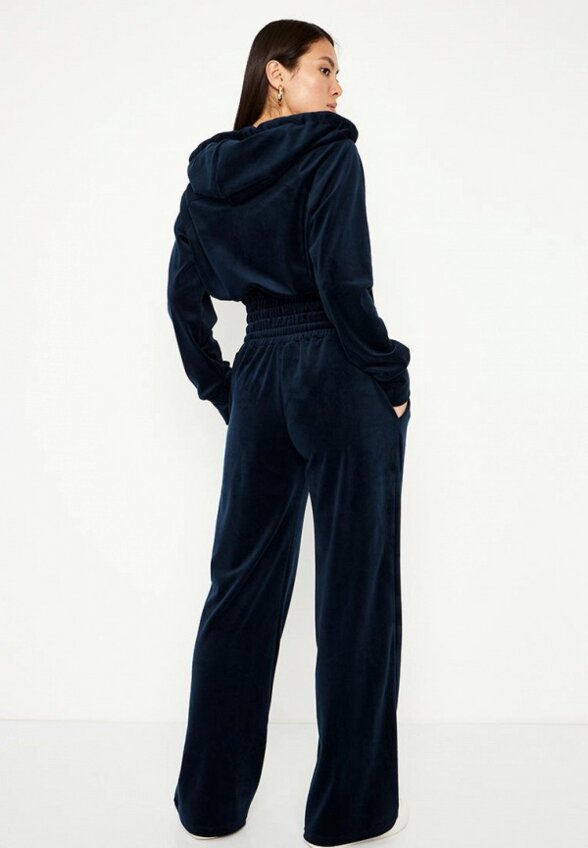 Костюм спортивный Jam8