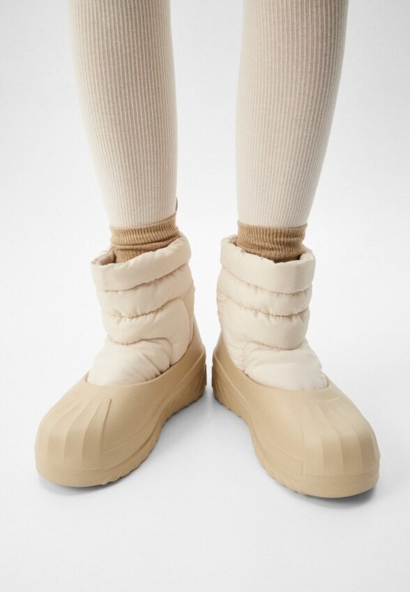 Дутики adidas Originals