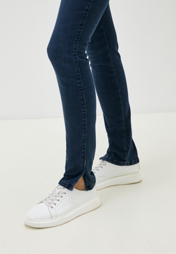 Джинсы Colin's