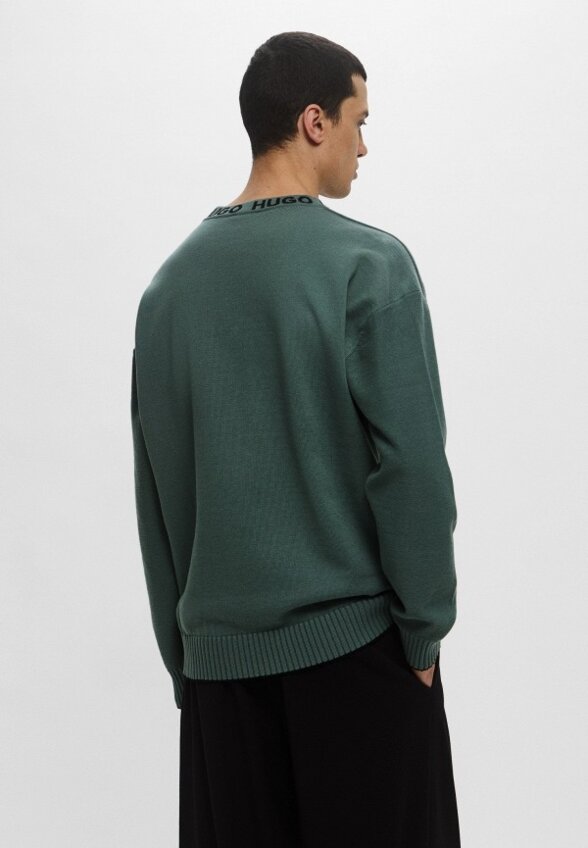 Джемпер Hugo