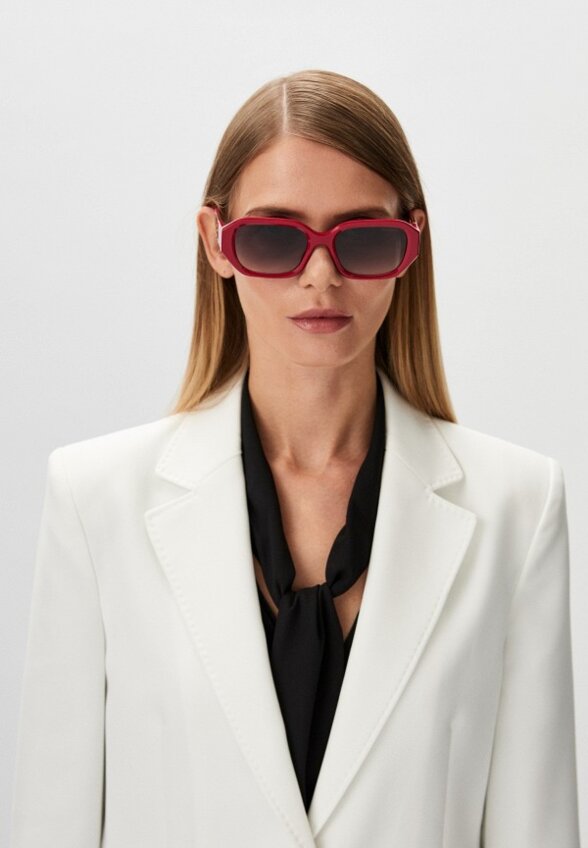 Очки солнцезащитные Trussardi