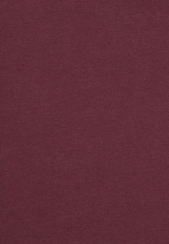 Футболка Апрель