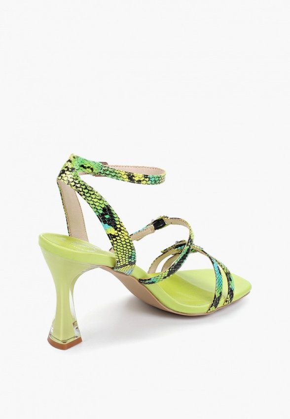 Босоножки Betsy