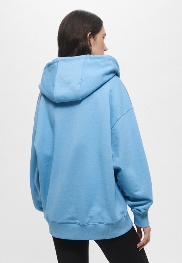 Толстовка Hugo