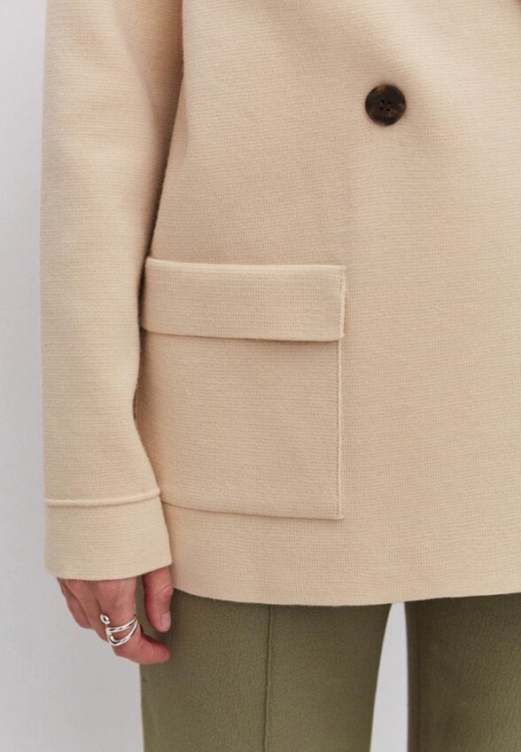 Жакет 99Colorspace