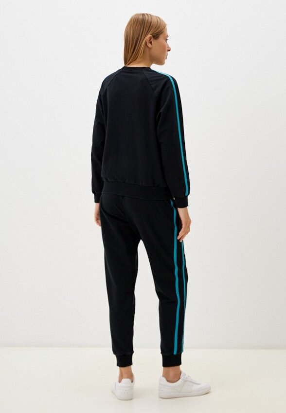 Костюм спортивный Mark Formelle