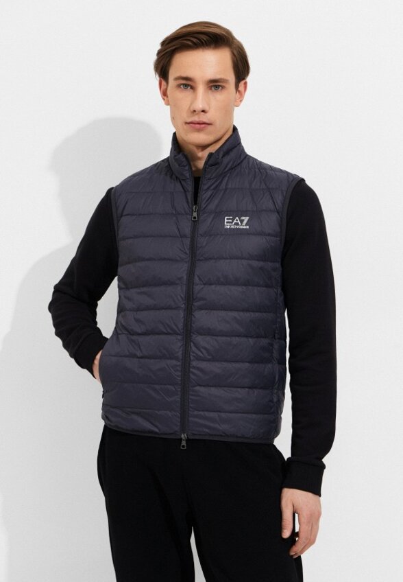 Жилет утепленный EA7