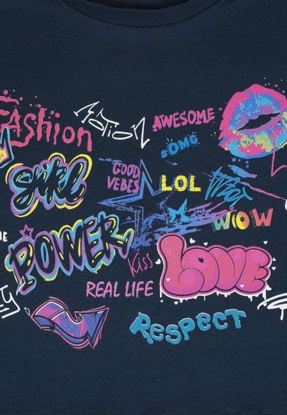 Футболка Апрель