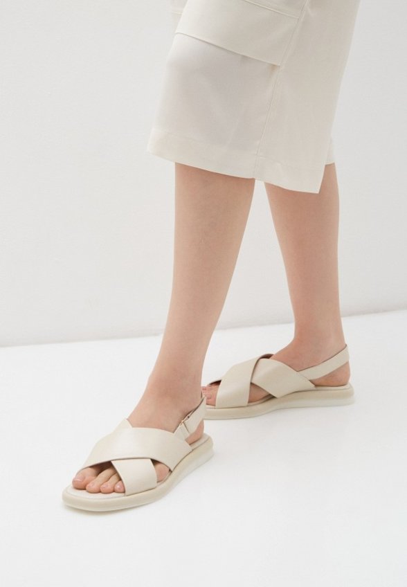 Сандалии Caprice