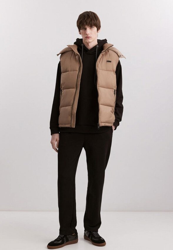 Жилет утепленный Baon