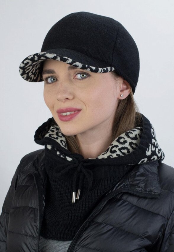 Кепка и капор Сиринга