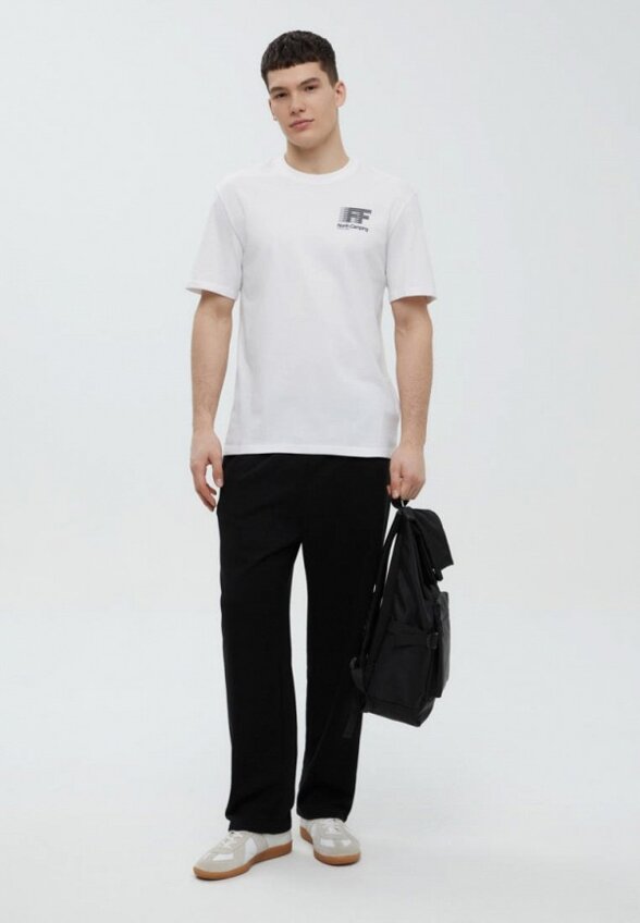 Футболка Finn Flare