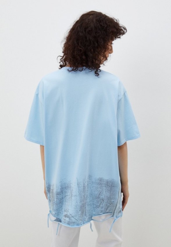 Футболка и цепь Lawwa