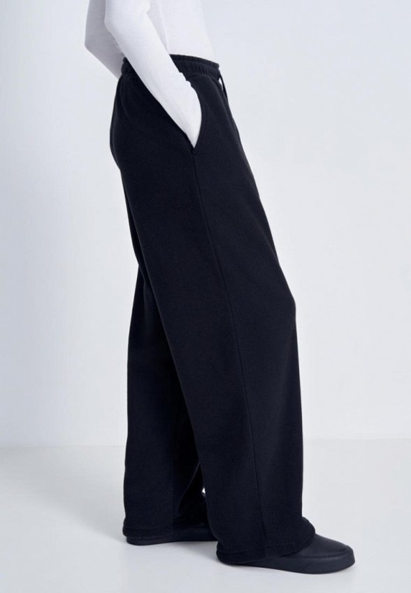 Брюки спортивные Finn Flare