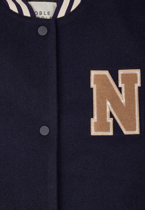 Пальто Noble People