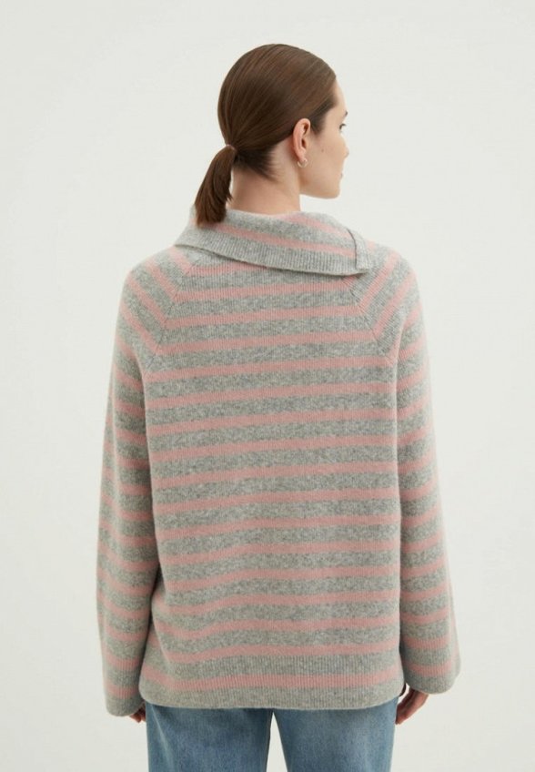 Джемпер Finn Flare