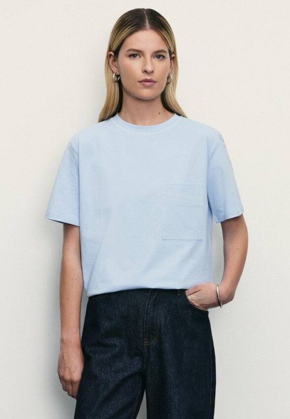 Футболка Zarina