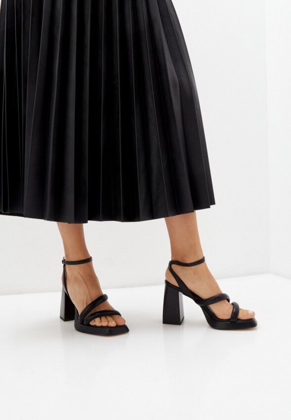 Босоножки Betsy