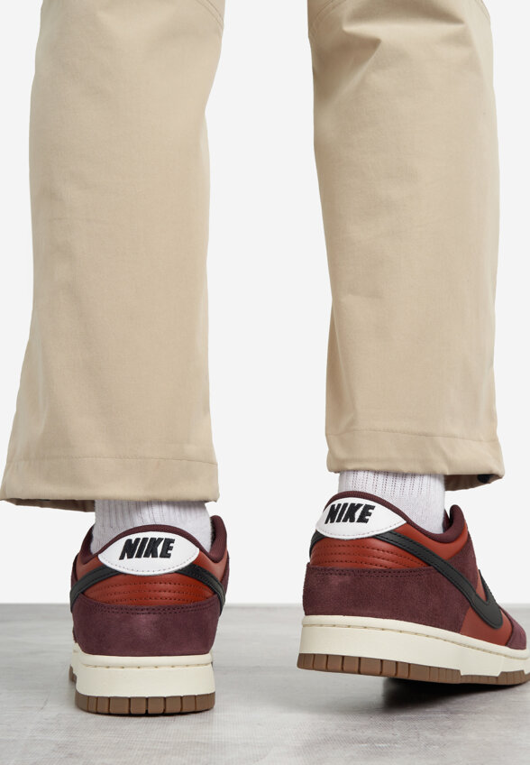 Кеды мужские Nike Dunk Low Retro Se Ess+, Черный