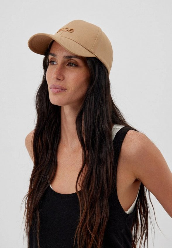 Бейсболка Nice One