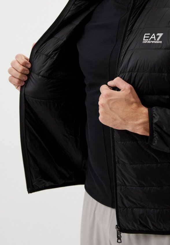 Куртка утепленная EA7