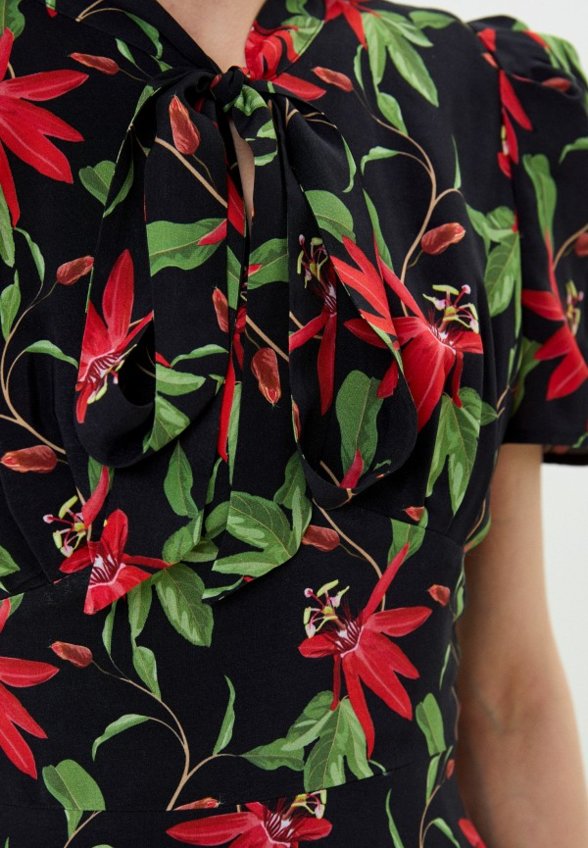 Платье Belucci