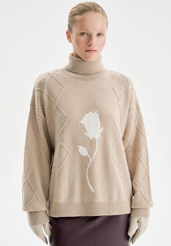 Свитер To Be Blossom