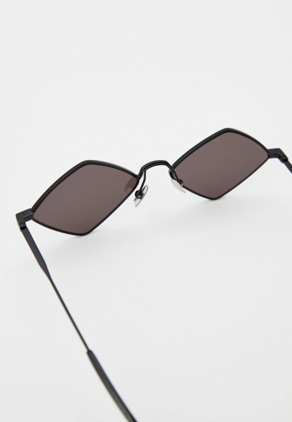 Очки солнцезащитные Saint Laurent