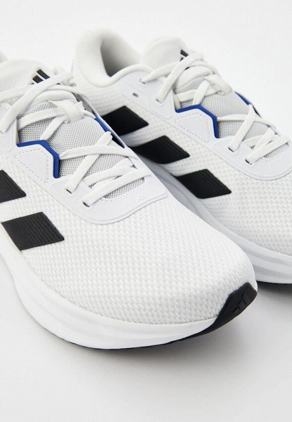 Кроссовки adidas