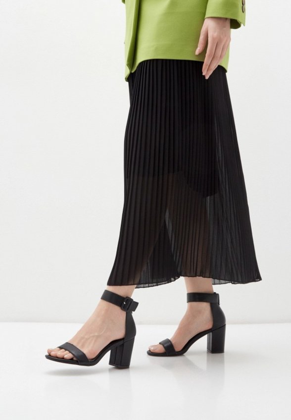 Босоножки Obba