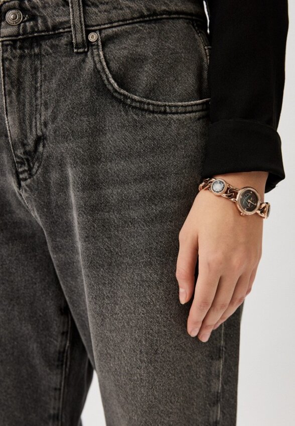 Часы Roberto Cavalli