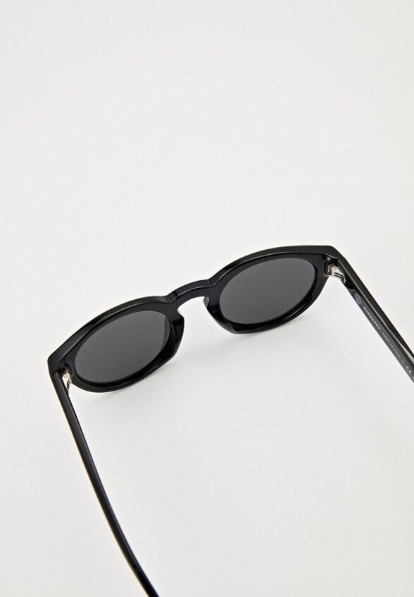 Очки солнцезащитные Burberry