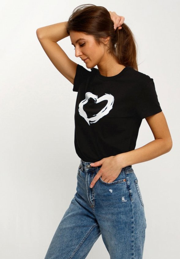 Футболка Апрель